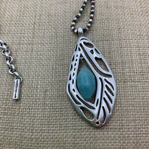 Kenneth Cole Silver Tone Leaf Style Tear Drop Faux Turquoise Pendant Necklace